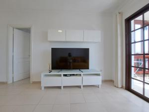Atlantis 1 One bedroom apartment with ocean view and pool