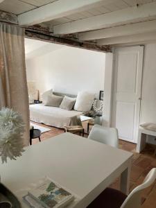 Charmant deux pièces dans le quartier du Port