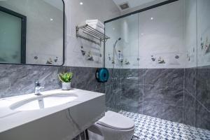 Bin Bin Hotel 14 Near Vstar School D7