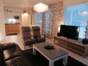Majoituspalvelu Nurmi Apartment Oksapolku 2 B Deluxe Huoneisto 103m2