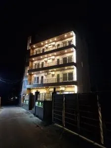 The Ramah International - Lansdowne