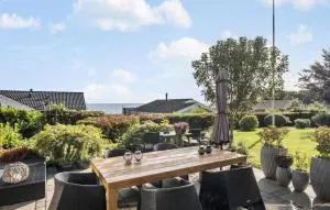 3 Bedroom Lovely Home In Sydals - Søby