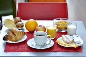 Hotels KYRIAD ECO LILLE SUD - Noyelles Godault : photos des chambres