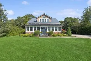 Beach Nirvana - Patchogue