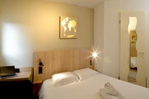 Hotels KYRIAD ECO LILLE SUD - Noyelles Godault : photos des chambres