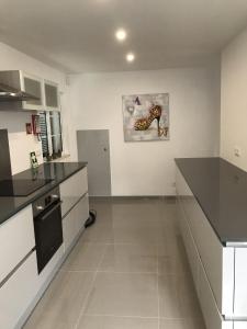 4 Bedroom Villa with Heated Pool close to Old Village