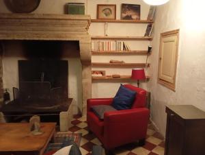 Maisons de vacances Jolie maison ancienne adaptee aux petits groupes - Maison Peyri : photos des chambres