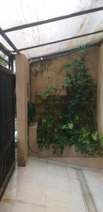 Sobrado na aviação em PG à duas quadras da Praia