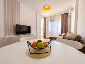 1 bedroom 1019
