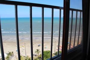 Peruíbe - Prédio redondo - apartamentos frente ao mar