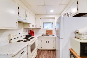 South Dakota Hideaway Walk to Dtwn Redfield