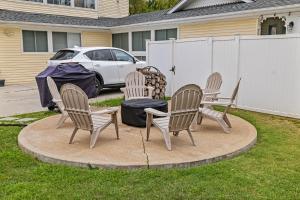Imperial Porch Haven Cozy Fire Pit Fenced Yard