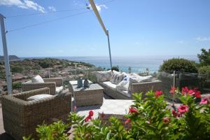 Mowgli House - Sardinia Sea View