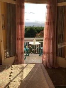 Lidas Golden View-All around veranda apartment - Anífion