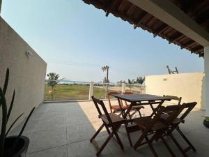 Sobrado em Itapoá, 150m da praia