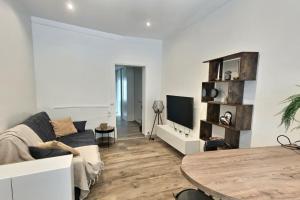 Bel appartement rdc détente Balnéo & Ciné & Terrasse proche Centre Gare Amiens