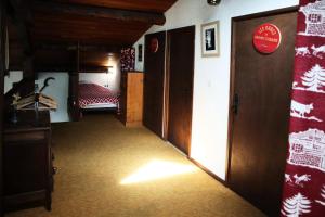 Chalets Residence Chal. Les Chandelles - CHALET Les Chandelles 11 Pers. PIED PISTES MAE-6521 : photos des chambres