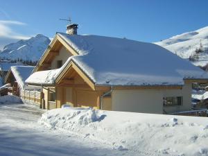 Chalets Chalet Sapinou : photos des chambres