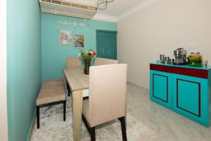 Modern Cozy Sunset Heliopolis