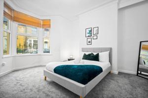 Anfield Four-Bed Spacious Getaway Haus