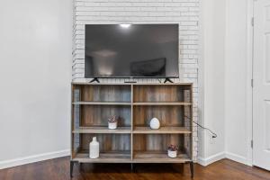Cozy 1BR 1BA Apartment Near Fort Gregg-Adams