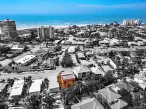 Siesta Key Village, Heated Pool, Beach Access 4 min Walk, 1bdr