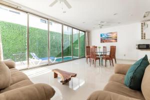 Wow! Gated House WiFi 5Rooms 12Pax Pool Private