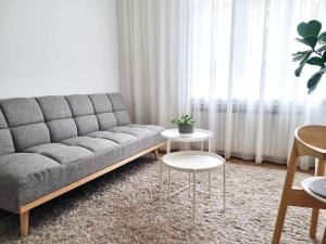 J Street Cozy Apartments - A2