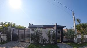 Palmeiras-Izi cpiscina aquecida vista para o mar