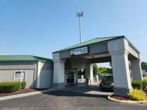 Hallmarc Inn & Suites of West Memphis - 西孟菲斯