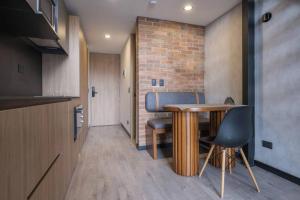 Luxury 1 BR duplex in Virrey