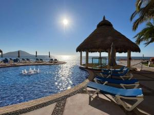 Gavias Grand Cerritos