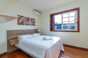 Lindo 3 Quartos Esquina da Rua Coberta