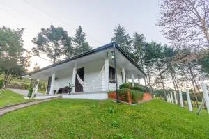 Chalé rural charmoso próximo à Curitiba - 坎普拉古