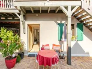 Stunning Apartment in heart of Dambach La Ville - 当巴克拉维尔