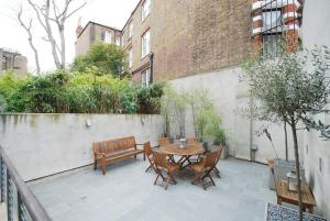 Arcore Premium Apartments Knightsbridge