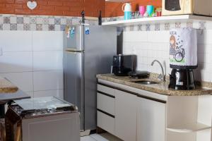 Casa Duplex com 2 suítes com ar condicionado ,100m da Praia - Barra de São Miguel, a 8 minutos da praia do gunga e a 3 da praia bonita! Condomínio com piscina e churrasqueira!