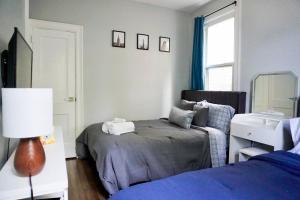 "Top Location, Cozy Stay in The Heights!"