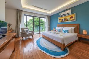 Ocean Villas Danang 4BR Private Pool - IDCWH