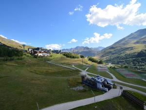 Studio cabine 4 pers, balcon, proximité télécabine, Preyerand - FR-1-452-320