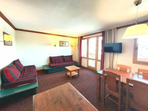 Appartement 3 pièces, accès skis aux pieds, 7 pers, Plagne Soleil - FR-1-351-209