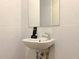 Simple and Cozy Stay Studio Room Tokyo Riverside PIK 2 Apartment By Travelio