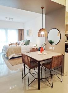 Modern Studio at the Heart of San Telmo with pool