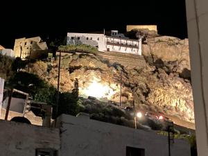 Unique Anoi House - In the Heart of Skyros Village