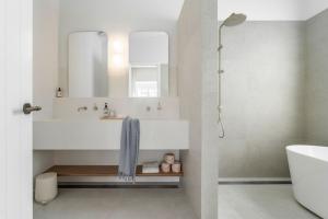 Rubus Residences, Berry - by Linnaeus Collection