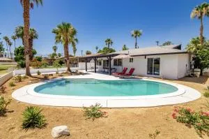 the Palm de Luxe, Villa and Pool - 28 days minimum - Palm Desert Country