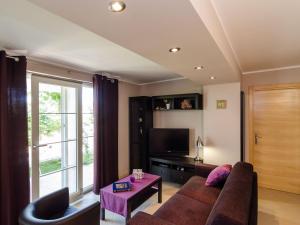 Apartments Gaura - Comfort One-Bedroom Apartment with Terrace