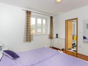 Apartments Sisic - One Bedroom Apartment with Terrace