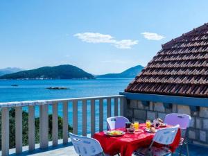 Apartment Tonkas Terrace - Studio Apartment with Terrace and Sea View