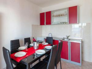 Apartments Nena ST - Two Bedroom Apartment with Terrace and Sea View A3